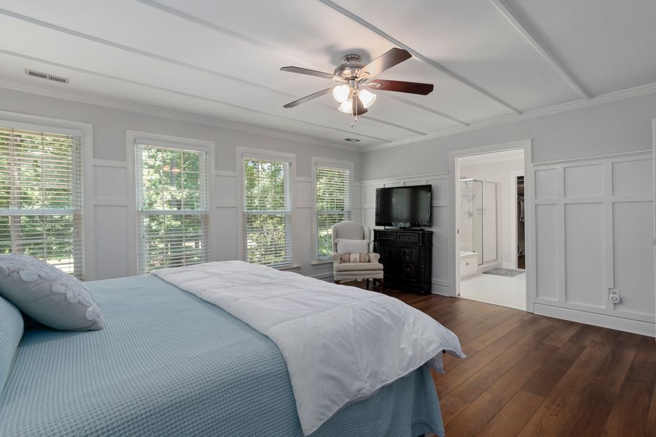 Keep Bedroom Comfortable with a Ceiling Fan With — Benefits of an Adjustable Speed Ceiling Fan